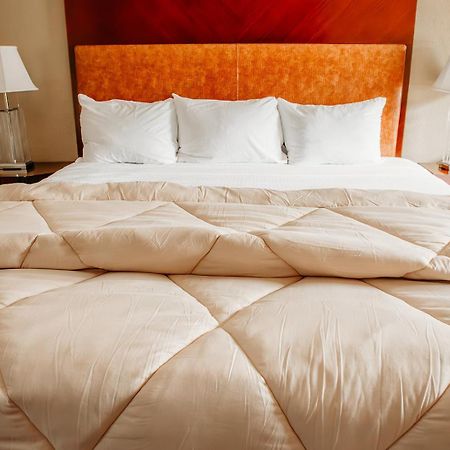 Country Garden & Suites Benton Экстерьер фото