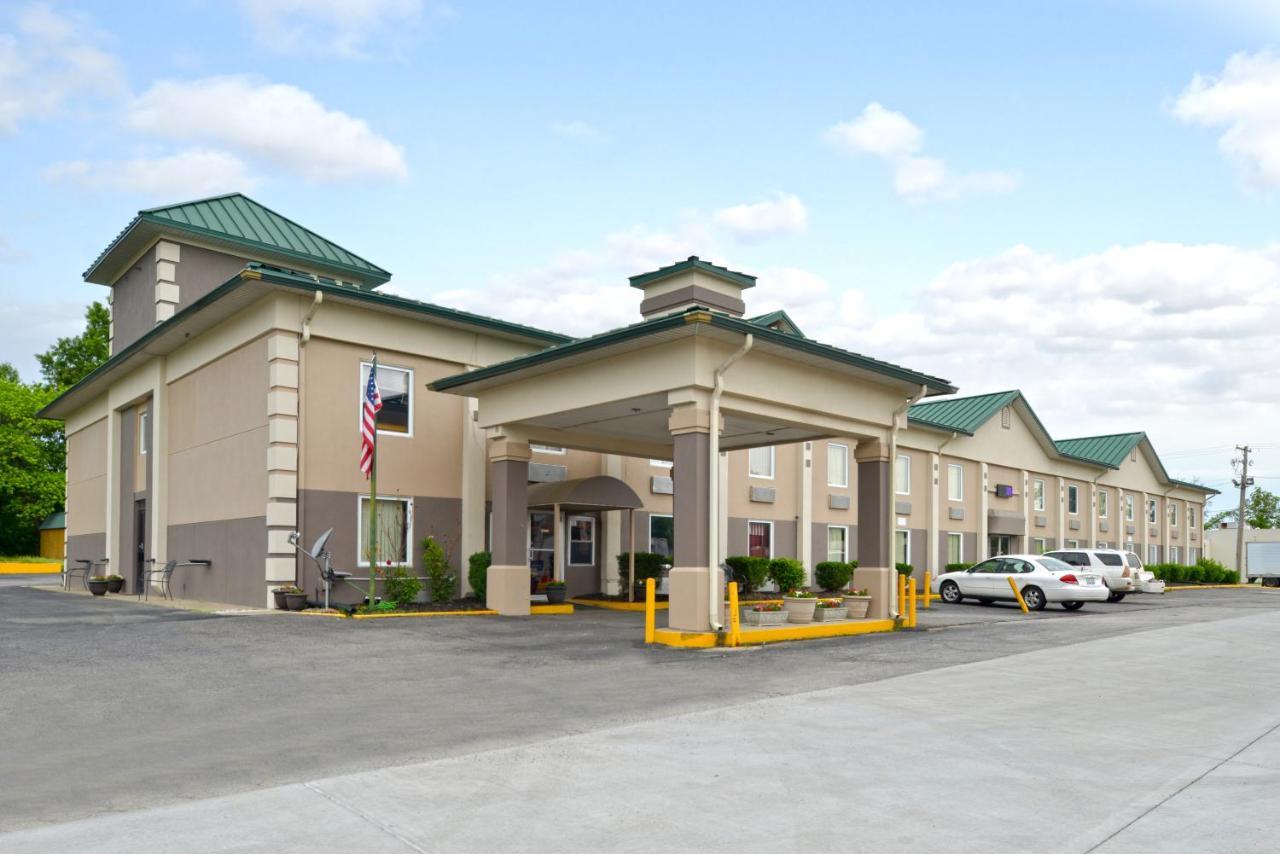 Country Garden & Suites Benton Экстерьер фото