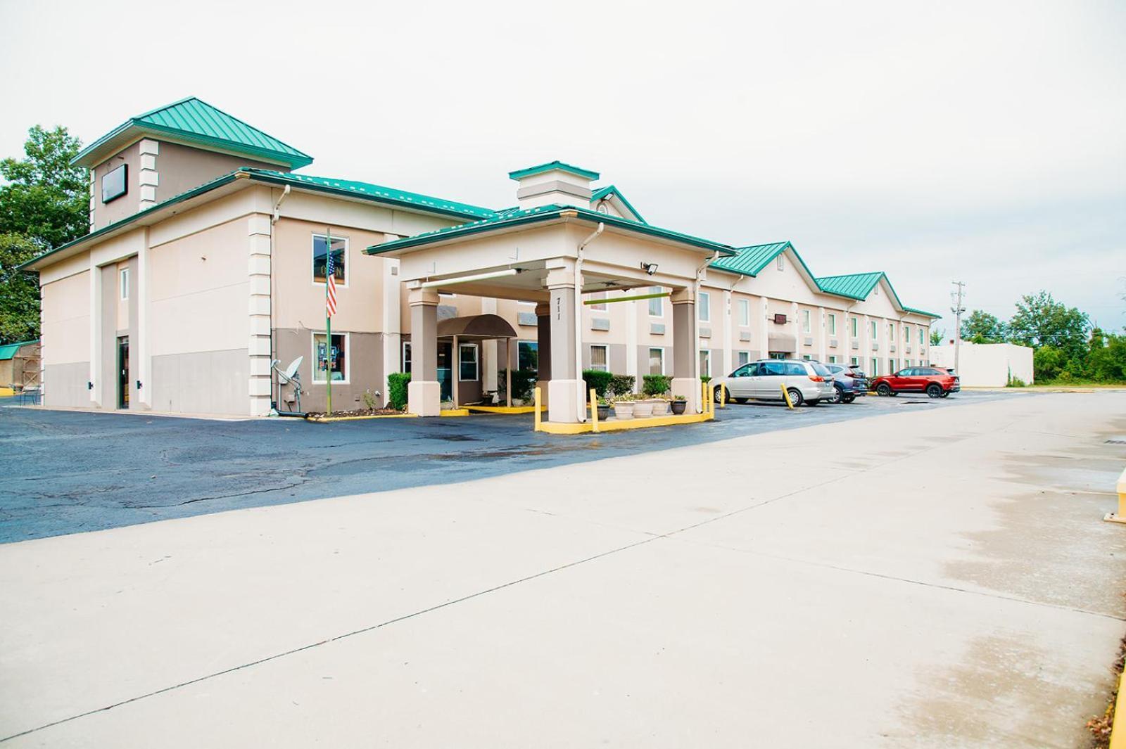 Country Garden & Suites Benton Экстерьер фото