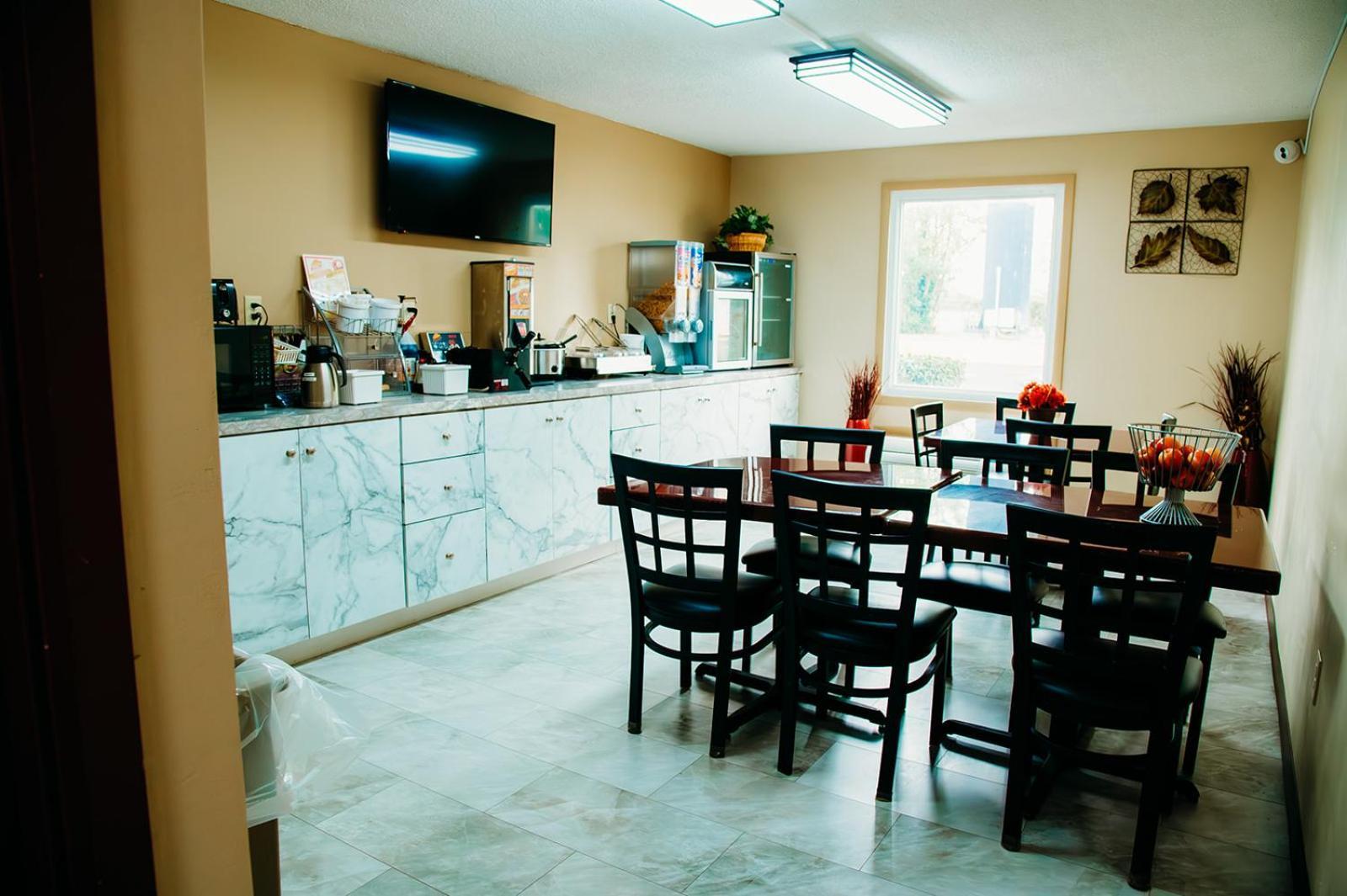 Country Garden & Suites Benton Экстерьер фото