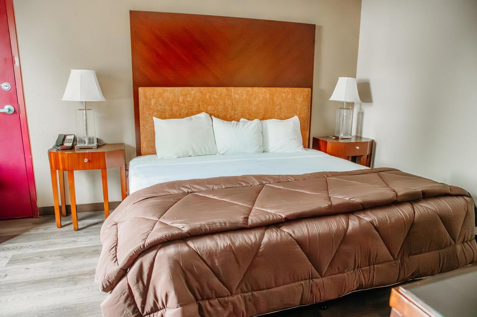 Country Garden & Suites Benton Экстерьер фото