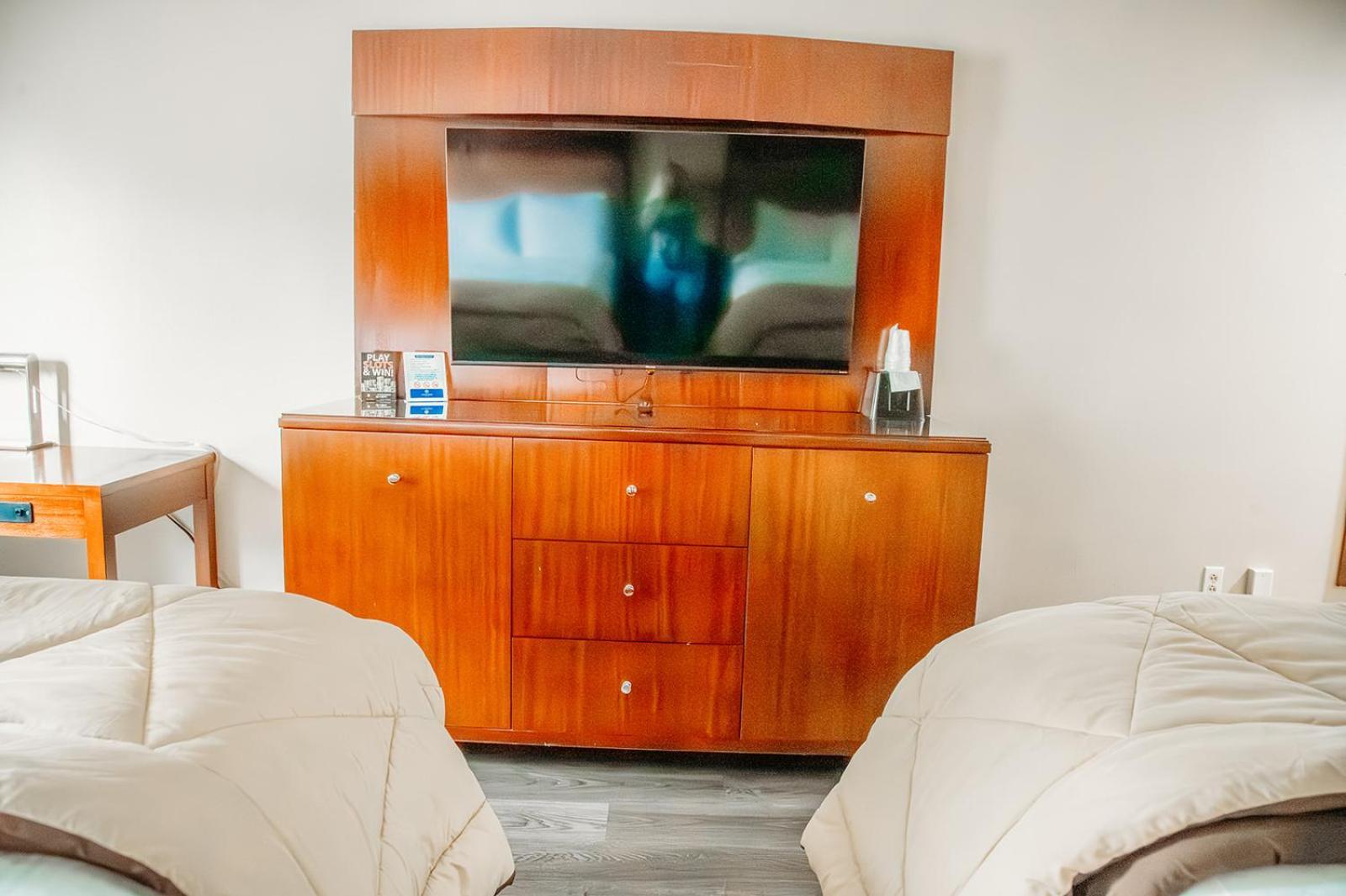 Country Garden & Suites Benton Экстерьер фото