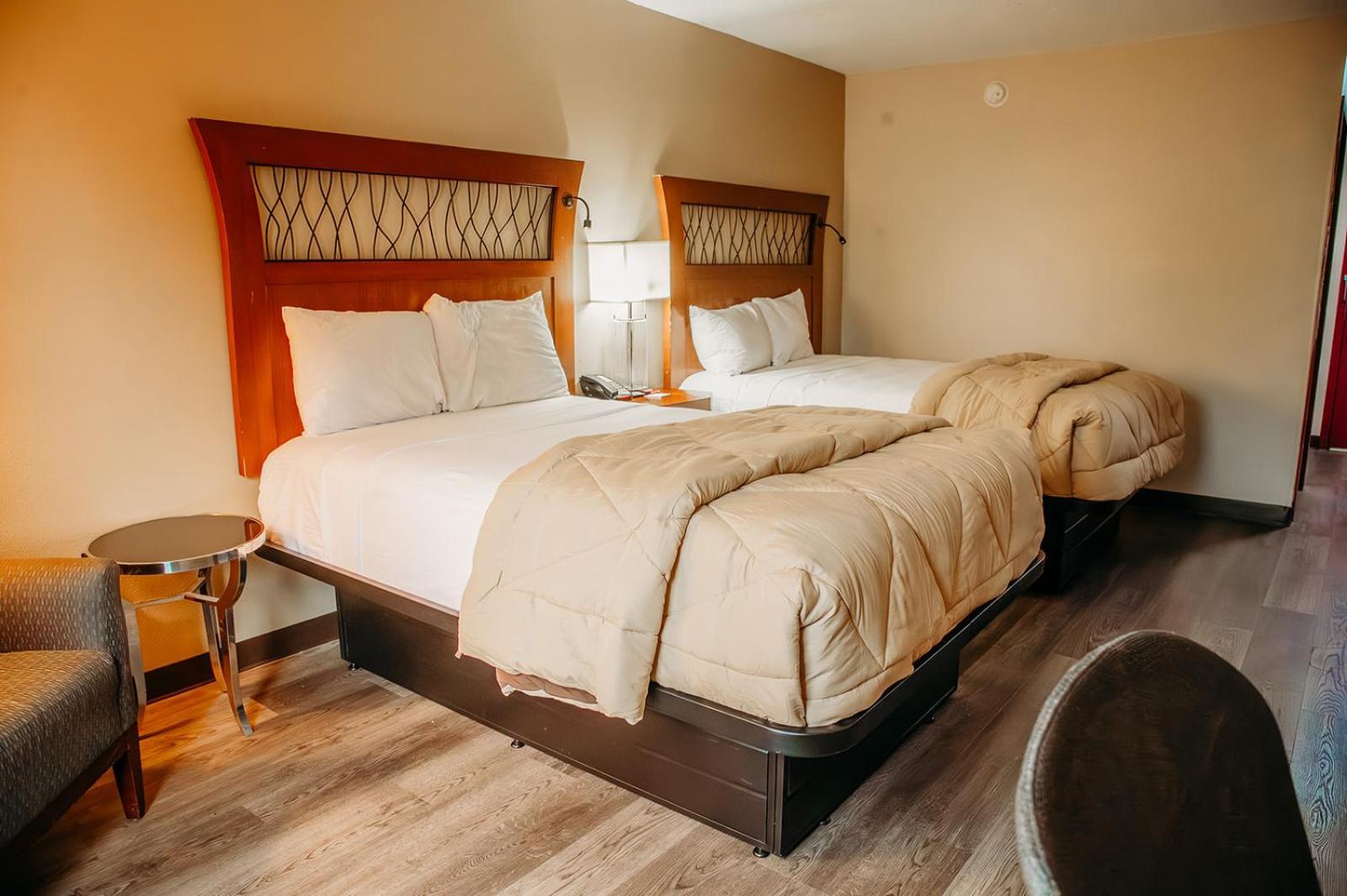 Country Garden & Suites Benton Экстерьер фото
